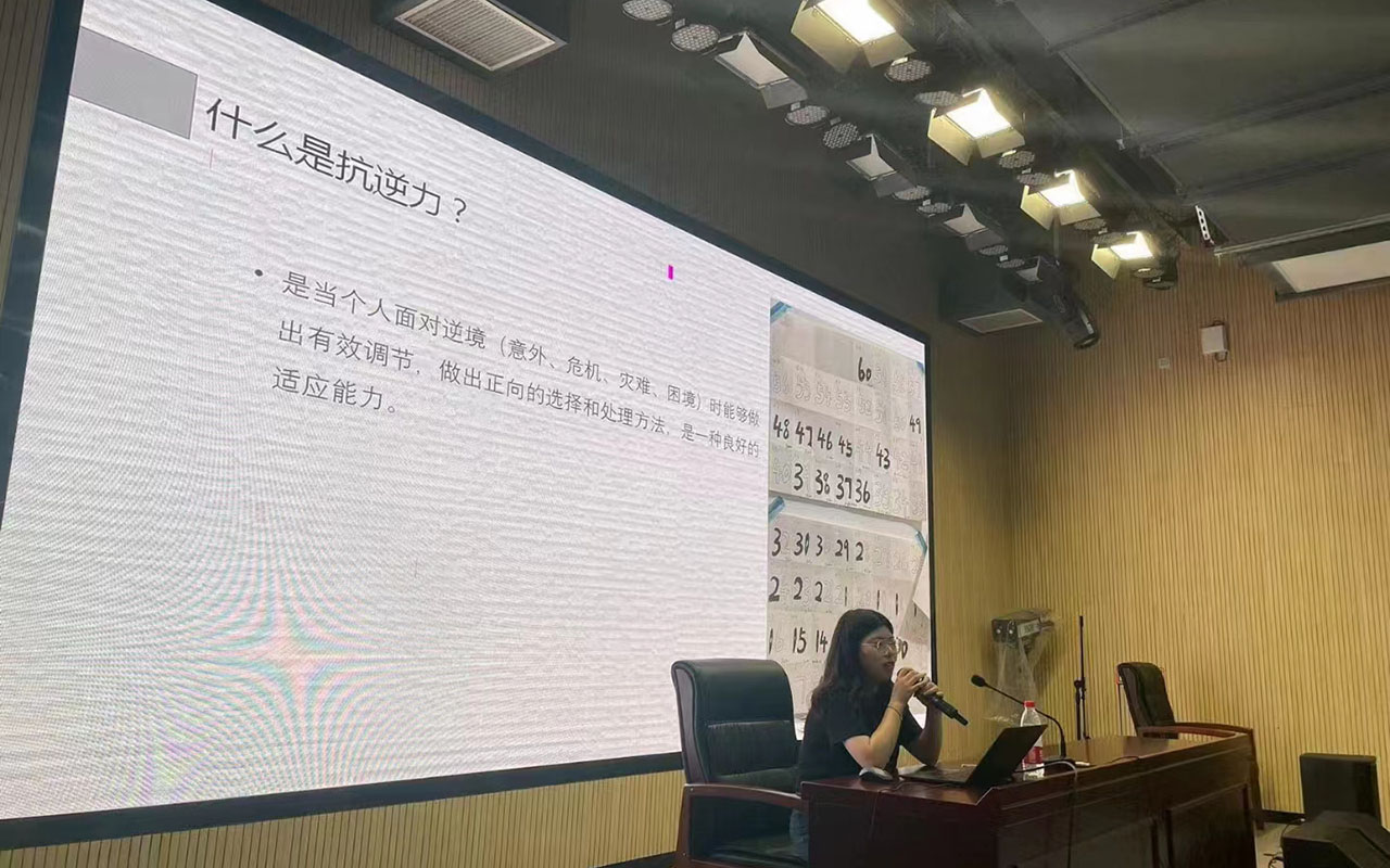 吴江董玉娣中学